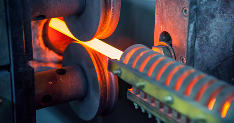 自行開發出關鍵的生產設備-高週波熱處理合金鋼生產線，並開始進行量產。